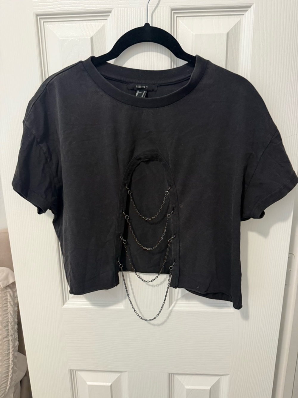 Forever 21 Black Cropped Tee with Chain Cutout